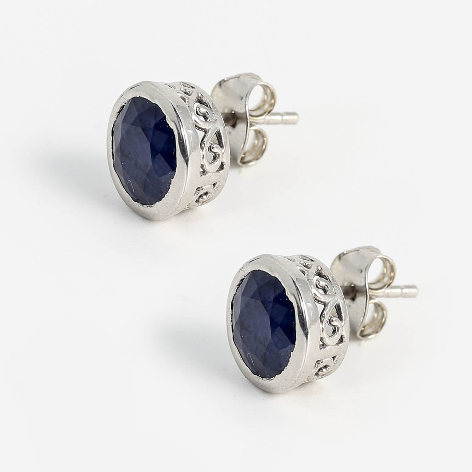 Diffused blue sapphire